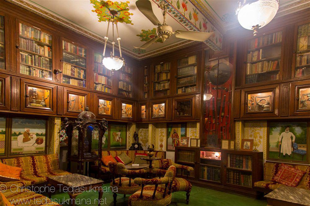 Bissau Palace 3*